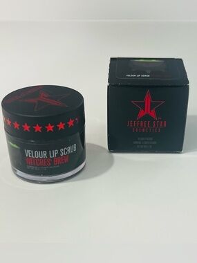 Jeffree Star Witches Brew Lip Scrub